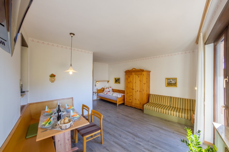 Wohnung_Nr_7_foto03-a5175d401f Appartamenti svg+xml;charset=utf