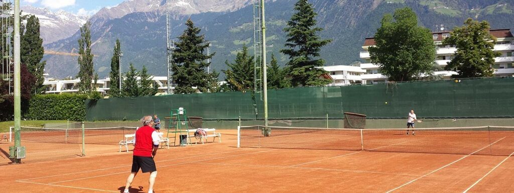 foto-tennis-(48)-315b1537fb Merano e dintorni svg+xml;charset=utf