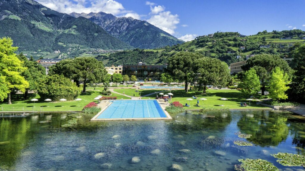 therme merano5 Merano e dintorni svg+xml;charset=utf